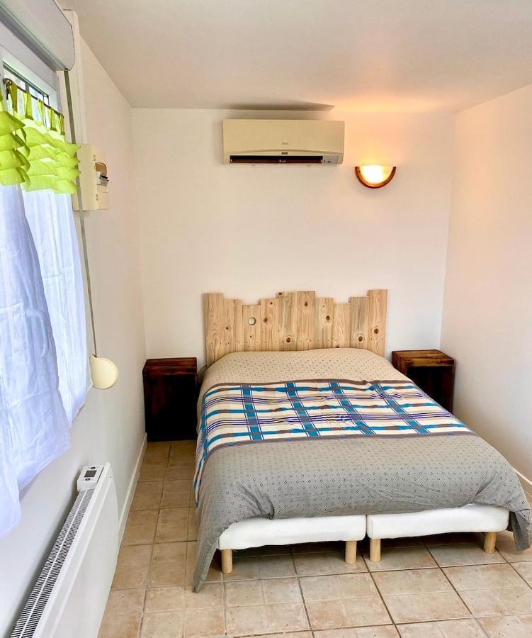 Chevrerie Des Oliviers Villa Saint-Georges-sur-Allier Esterno foto